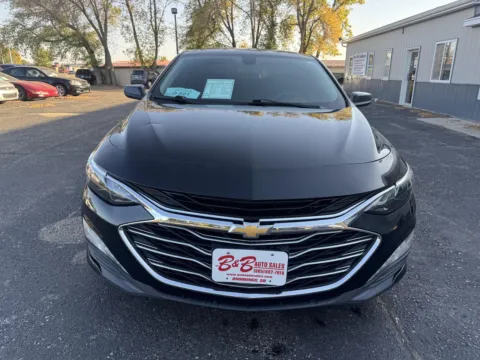 Photos of 2019 Chevrolet Malibu LT for sale in Brookings, SD at B & B Auto Sales