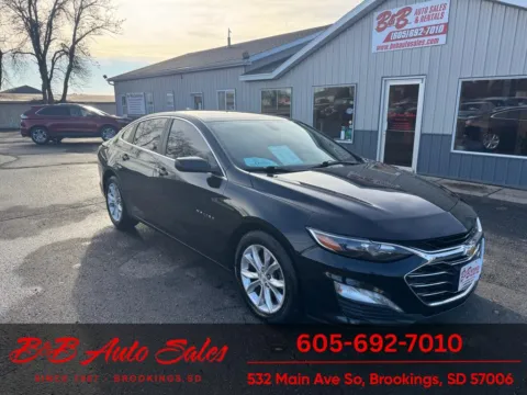 Black 2019 Chevrolet Malibu LT for sale in Brookings, SD