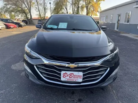 Another view of 2019 Chevrolet Malibu LT for sale in Brookings, SD at B & B Auto Sales