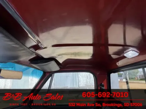 More photos of 1979 GMC K1500 at B & B Auto Sales, SD