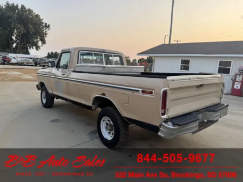 More photos of 1979 Ford F-150 at B & B Auto Sales, SD