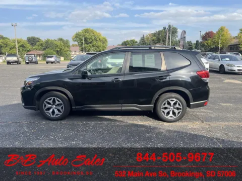 More photos of 2020 Subaru Forester Premium at B & B Auto Sales, SD