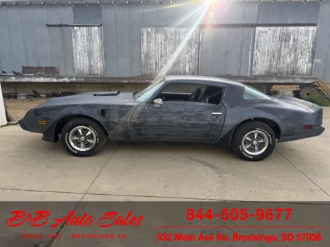 More photos of 1979 Pontiac Trans Am at B & B Auto Sales, SD