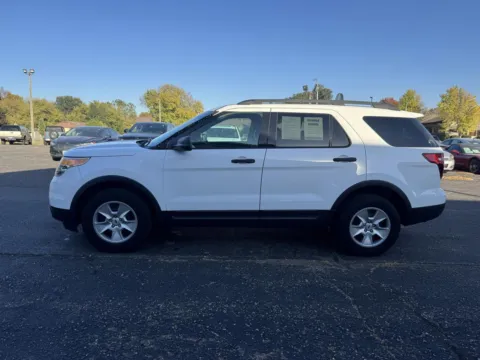 More photos of 2013 Ford Explorer at B & B Auto Sales, SD