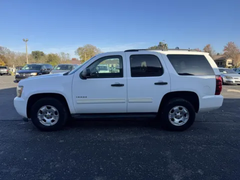More photos of 2010 Chevrolet Tahoe LS at B & B Auto Sales, SD