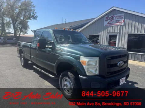 Green 2011 Ford Super Duty F-250 SRW XL for sale in Brookings, SD