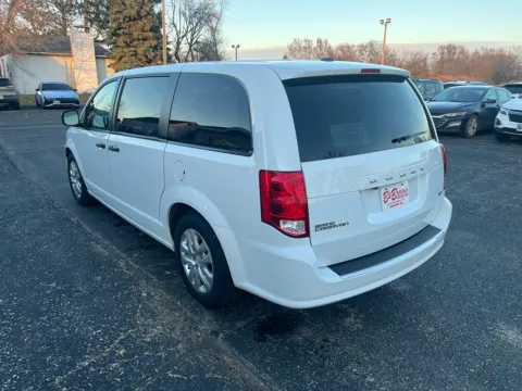 More photos of 2019 Dodge Grand Caravan SE at B & B Auto Sales, SD
