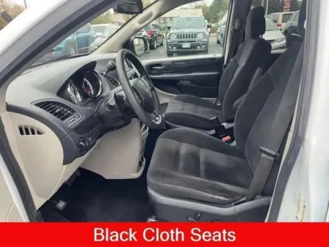 Photos of 2019 Dodge Grand Caravan SE for sale in Brookings, SD at B & B Auto Sales