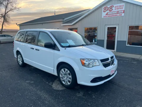 White 2019 Dodge Grand Caravan SE for sale in Brookings, SD