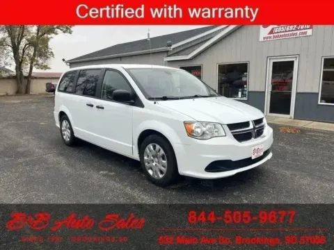 White 2019 Dodge Grand Caravan SE for sale in Brookings, SD
