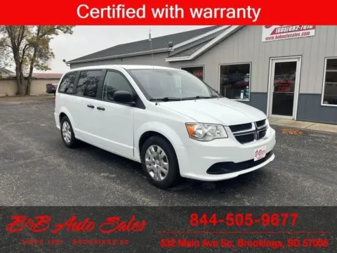 White 2019 Dodge Grand Caravan SE for sale in Brookings, SD
