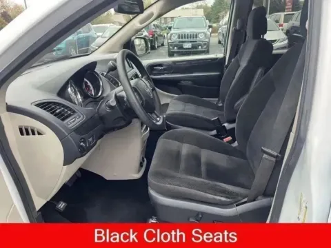 Photos of 2019 Dodge Grand Caravan SE for sale in Brookings, SD at B & B Auto Sales