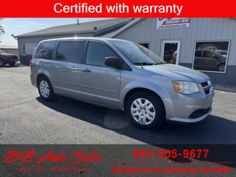 Silver 2014 Dodge Grand Caravan SE for sale in Brookings, SD