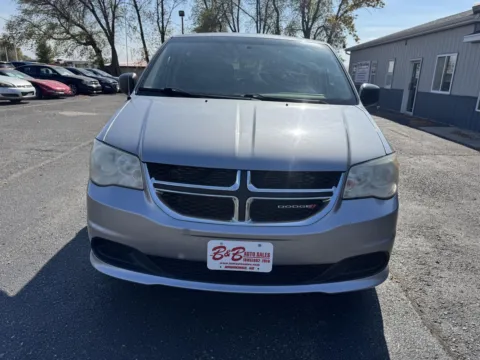 Photos of 2014 Dodge Grand Caravan SE for sale in Brookings, SD at B & B Auto Sales