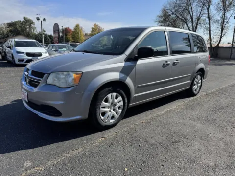 Another view of 2014 Dodge Grand Caravan SE for sale in Brookings, SD at B & B Auto Sales