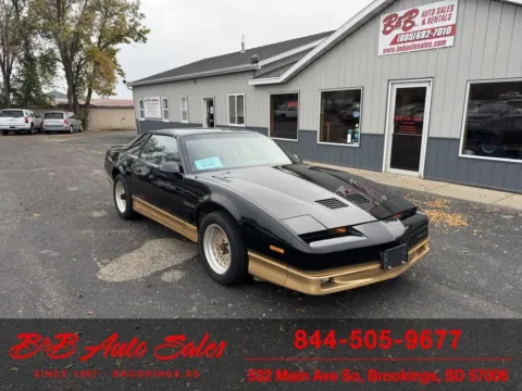 Black 1986 Pontiac Firebird Trans Am for sale in Brookings, SD