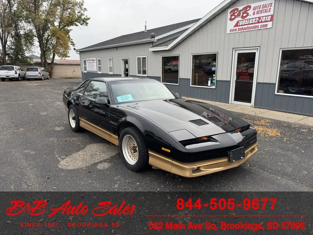 Black 1986 Pontiac Firebird Trans Am for sale in Brookings, SD