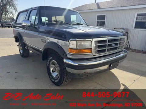 Blue 1995 Ford Bronco XLT for sale in Brookings, SD