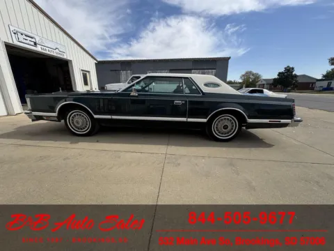 More photos of 1978 Lincoln Mark V at B & B Auto Sales, SD