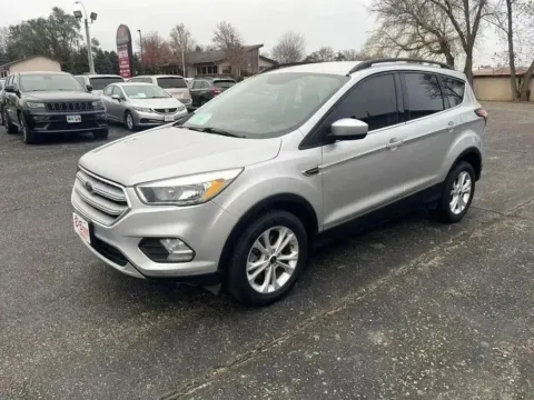 More photos of 2018 Ford Escape SE at B & B Auto Sales, SD