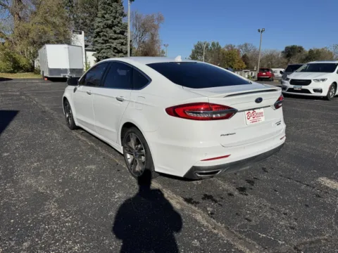 More photos of 2019 Ford Fusion Titanium at B & B Auto Sales, SD