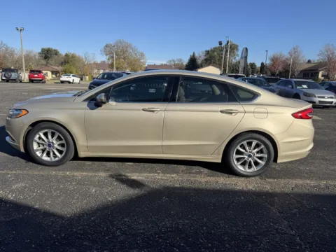 More photos of 2017 Ford Fusion SE at B & B Auto Sales, SD