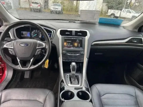 More photos of 2013 Ford Fusion SE at B & B Auto Sales, SD