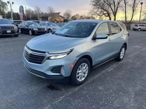 More photos of 2022 Chevrolet Equinox LT at B & B Auto Sales, SD