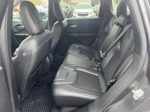 More photos of 2021 Jeep Cherokee Trailhawk at B & B Auto Sales, SD