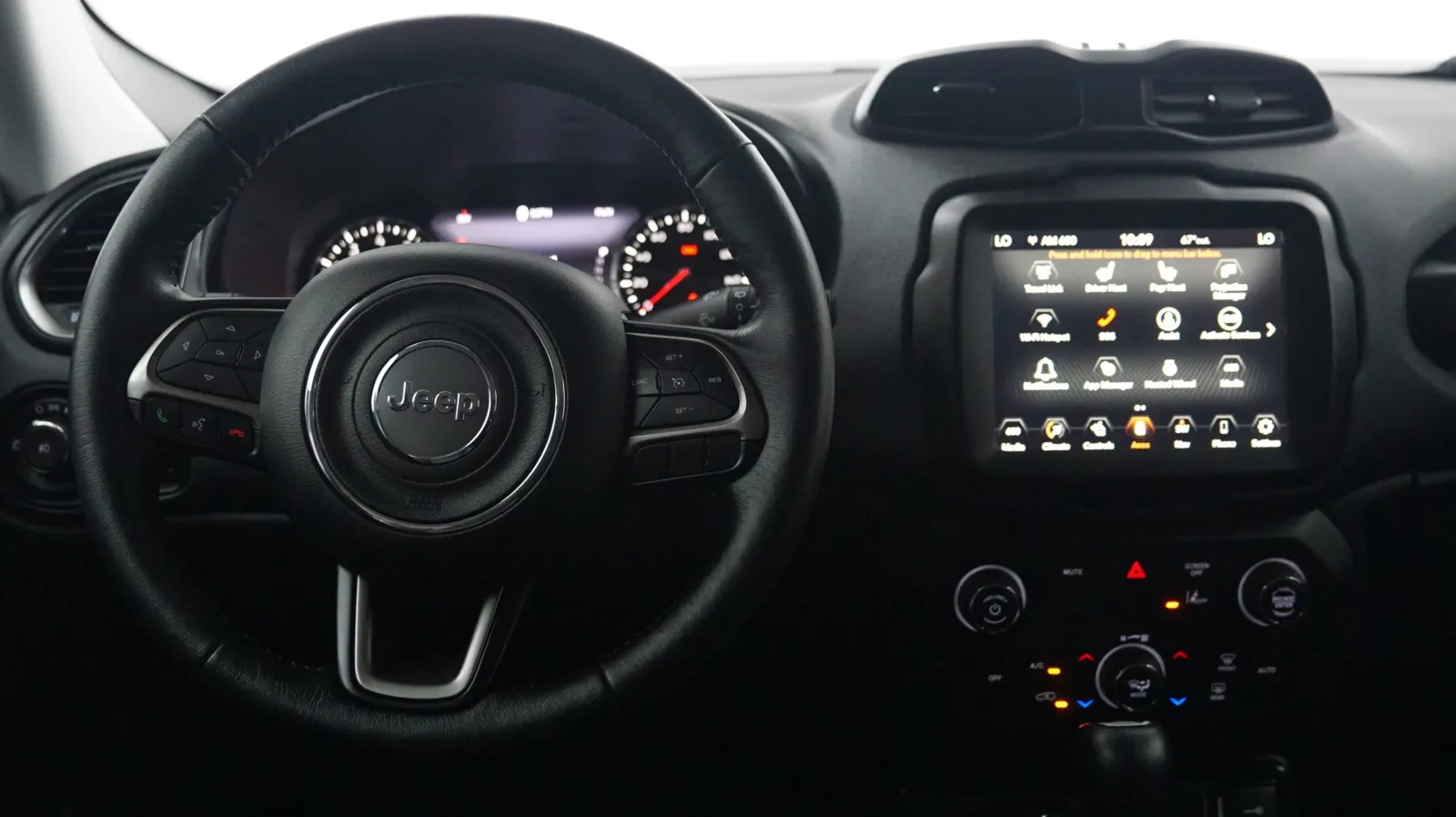 More photos of 2022 Jeep Renegade Limited at Auto City, CA