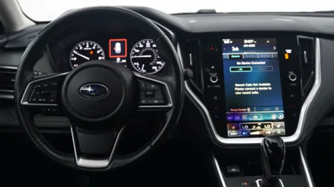 More photos of 2023 Subaru Outback Onyx Edition at Auto City, CA