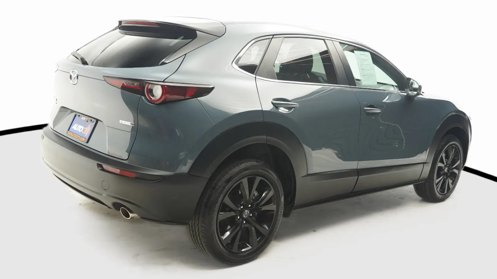 More photos of 2024 Mazda CX-30 2.5 S Carbon Edition at Auto City, CA