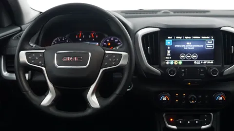 More photos of 2024 GMC Terrain SLT at Auto City, CA