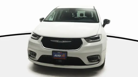 Another view of 2024 Chrysler Pacifica Touring L for sale in El Cajon, CA at Auto City