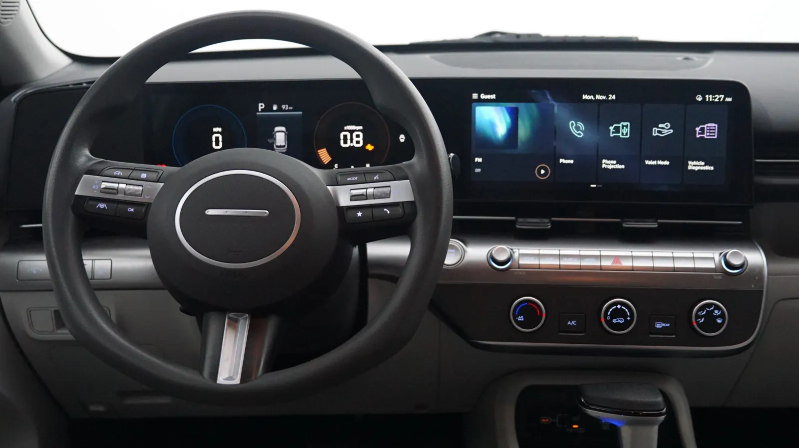 More photos of 2024 Hyundai KONA SE at Auto City, CA