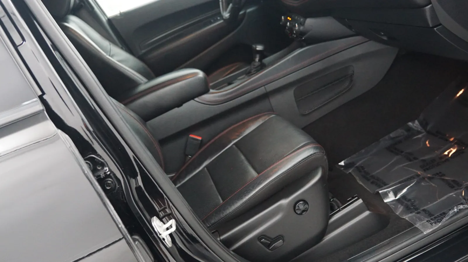 More photos of 2023 Dodge Durango GT Plus at Auto City, CA