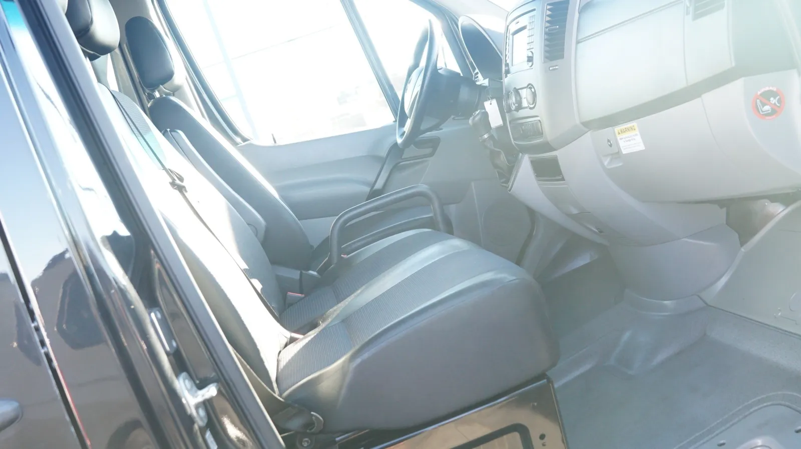 More photos of 2016 Mercedes-Benz Sprinter Cargo Vans EXT at Auto City, CA