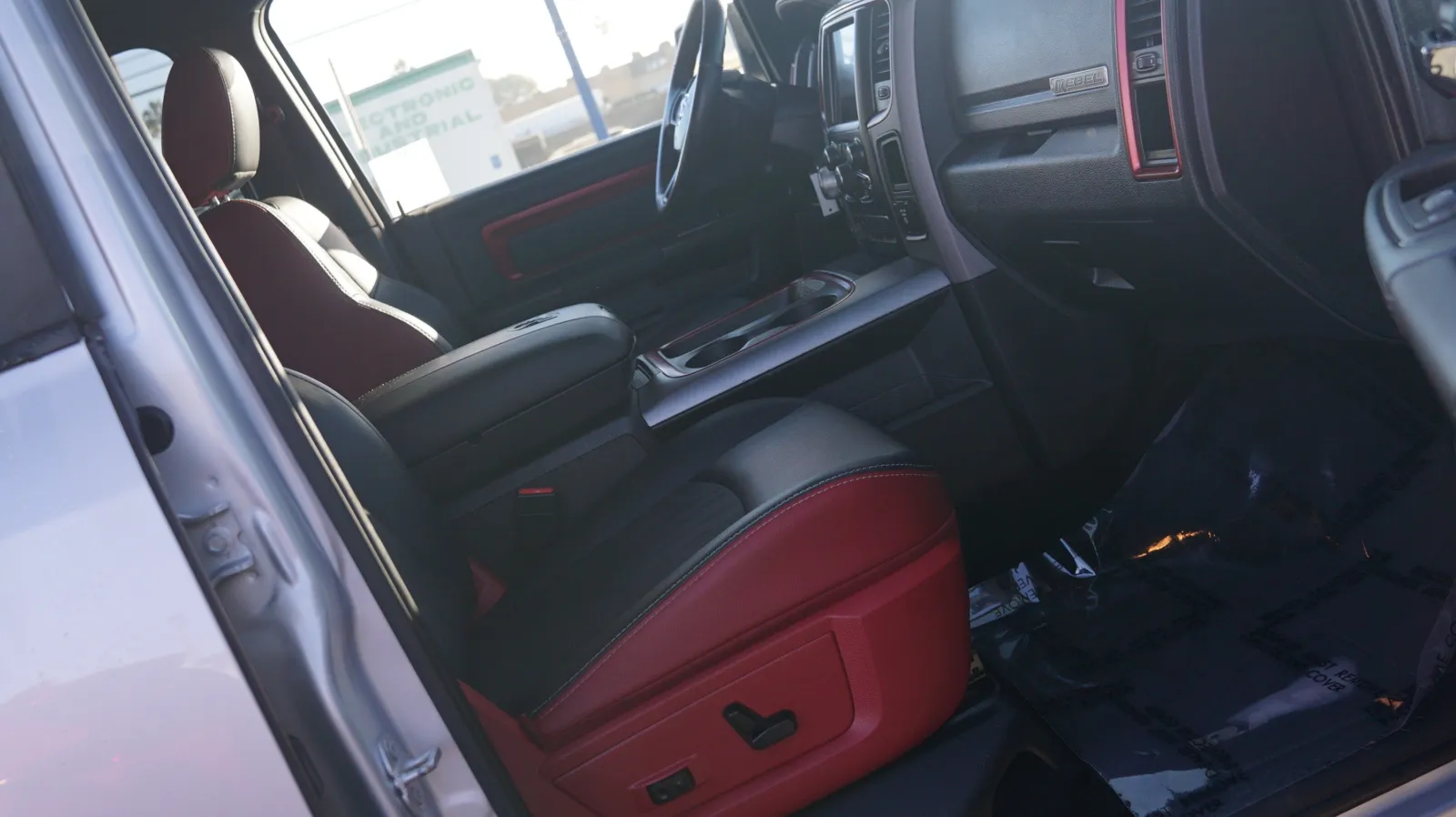 More photos of 2016 Ram 1500 Rebel at Auto City, CA