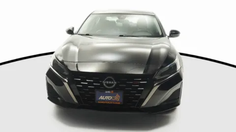 Another view of 2024 Nissan Altima 2.5 SR for sale in El Cajon, CA at Auto City