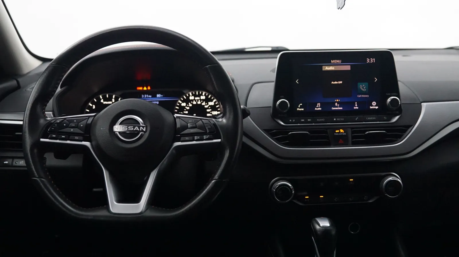 More photos of 2024 Nissan Altima 2.5 SR at Auto City, CA