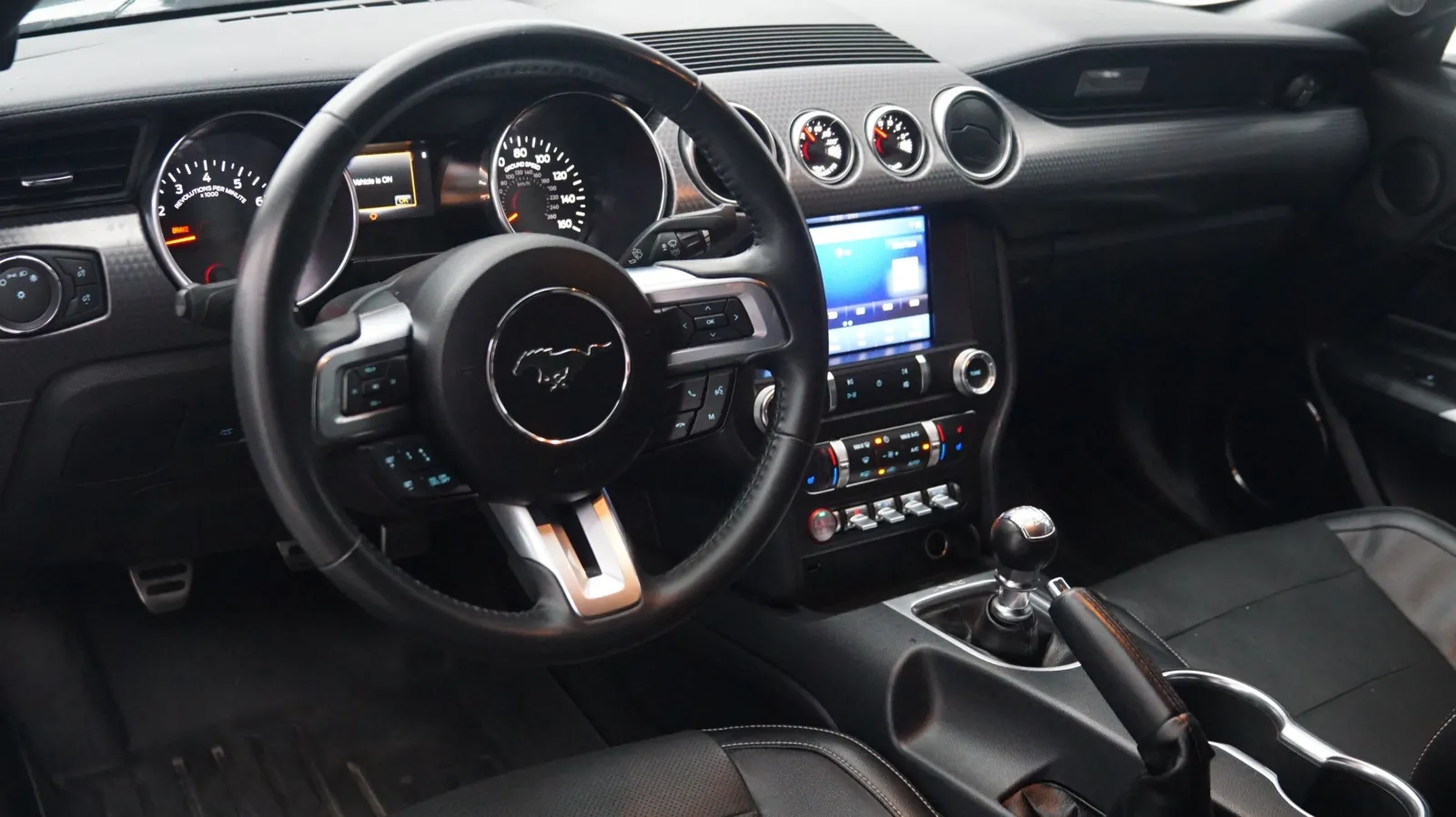 More photos of 2021 Ford Mustang GT Premium at Auto City, CA