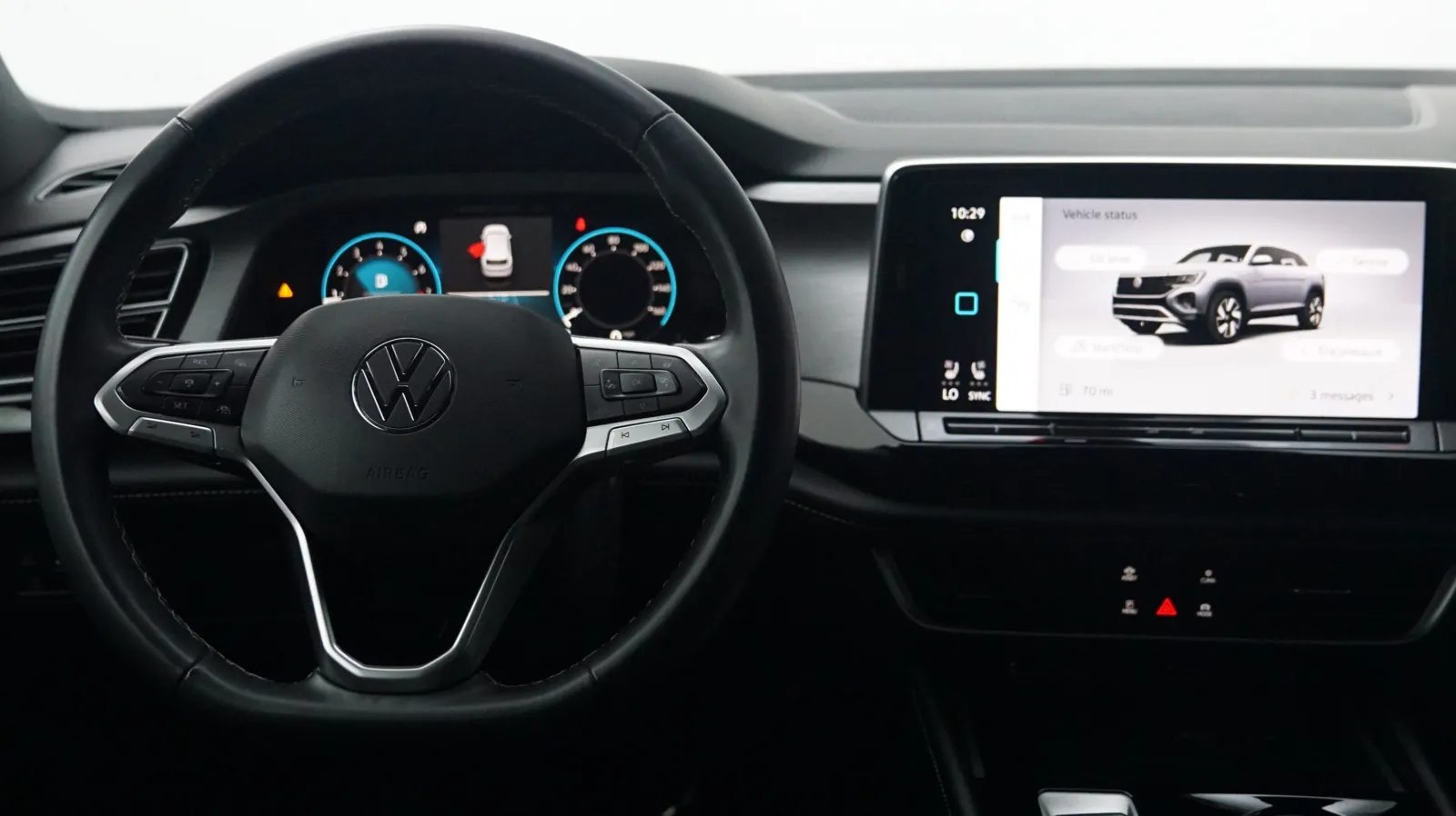 More photos of 2024 Volkswagen Atlas Cross Sport 2.0T SE w/Technology at Auto City, CA