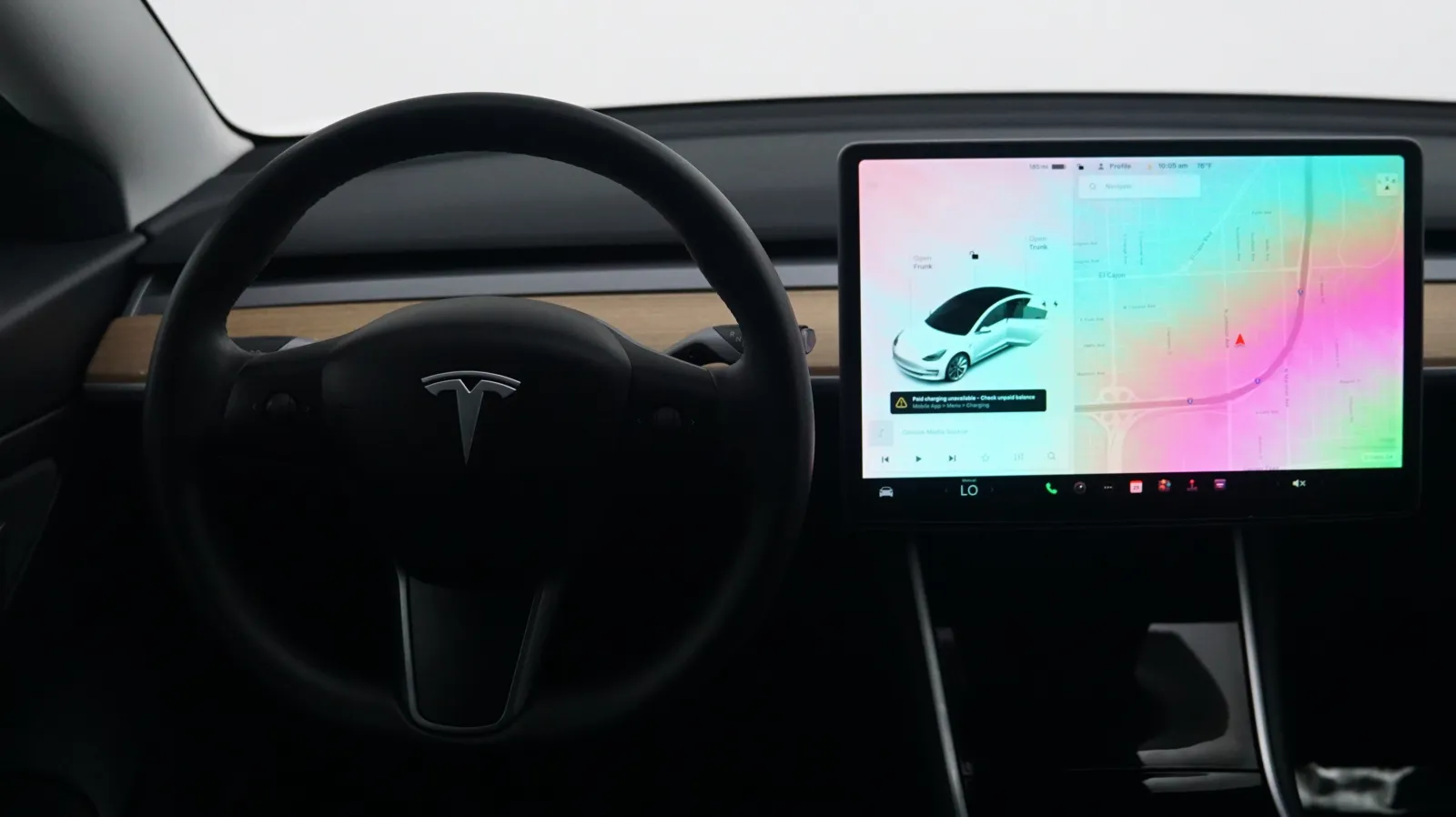 More photos of 2020 Tesla Model 3 Standard Range at Auto City, CA