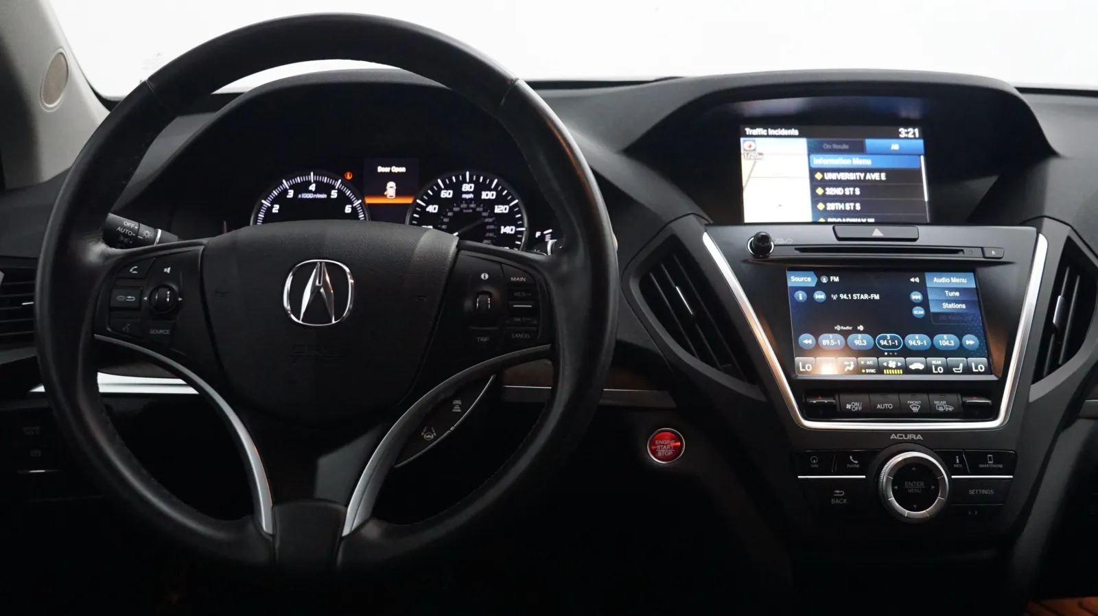 More photos of 2020 Acura MDX w/Technology Pkg at Auto City, CA
