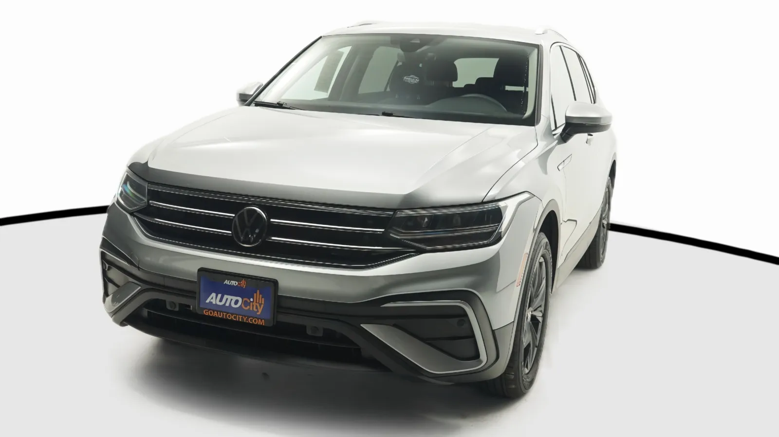 Silver 2024 Volkswagen Tiguan SE for sale in El Cajon, CA