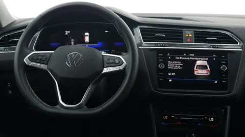 More photos of 2024 Volkswagen Tiguan SE at Auto City, CA