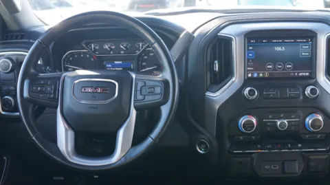 More photos of 2020 GMC Sierra 1500 Elevation at Auto City, CA