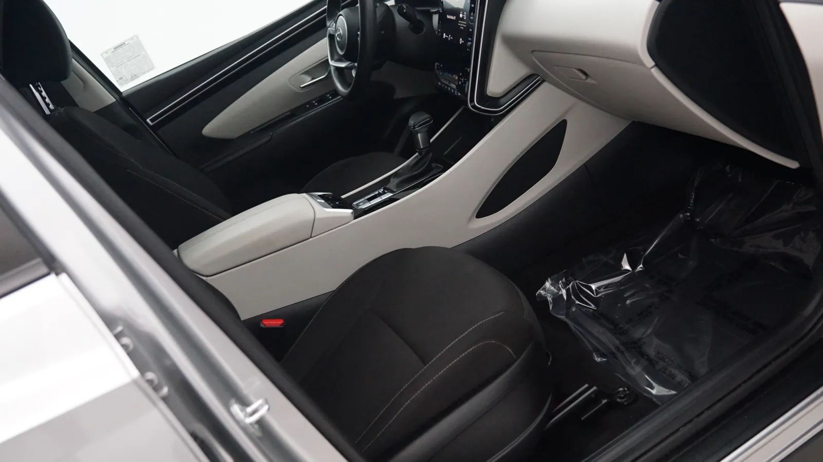 More photos of 2024 Hyundai Tucson SEL at Auto City, CA