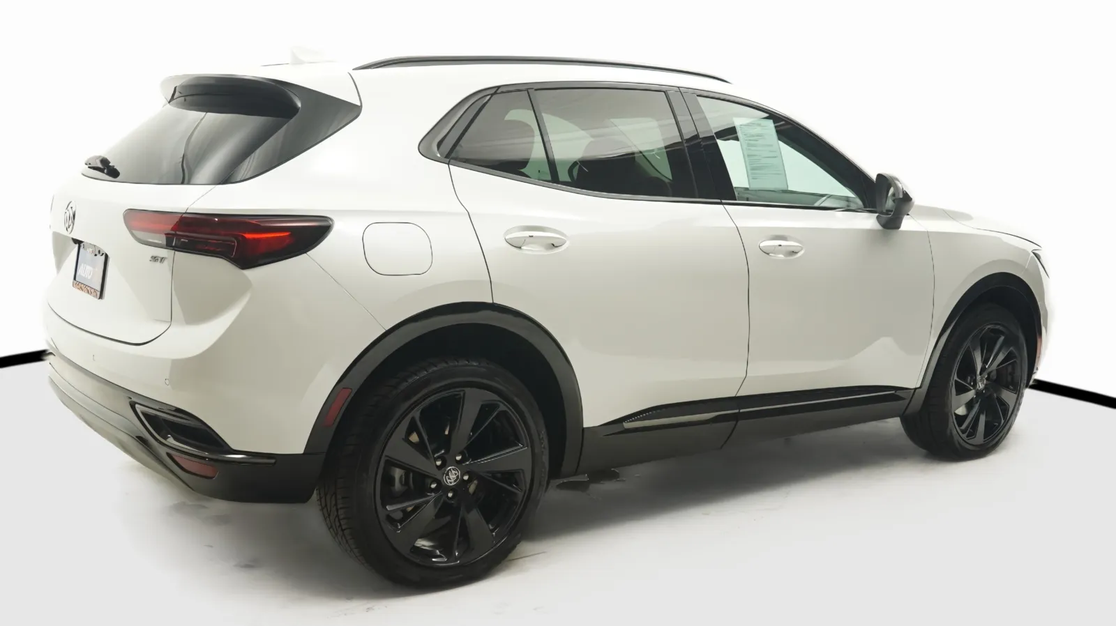 More photos of 2023 Buick Envision Essence at Auto City, CA