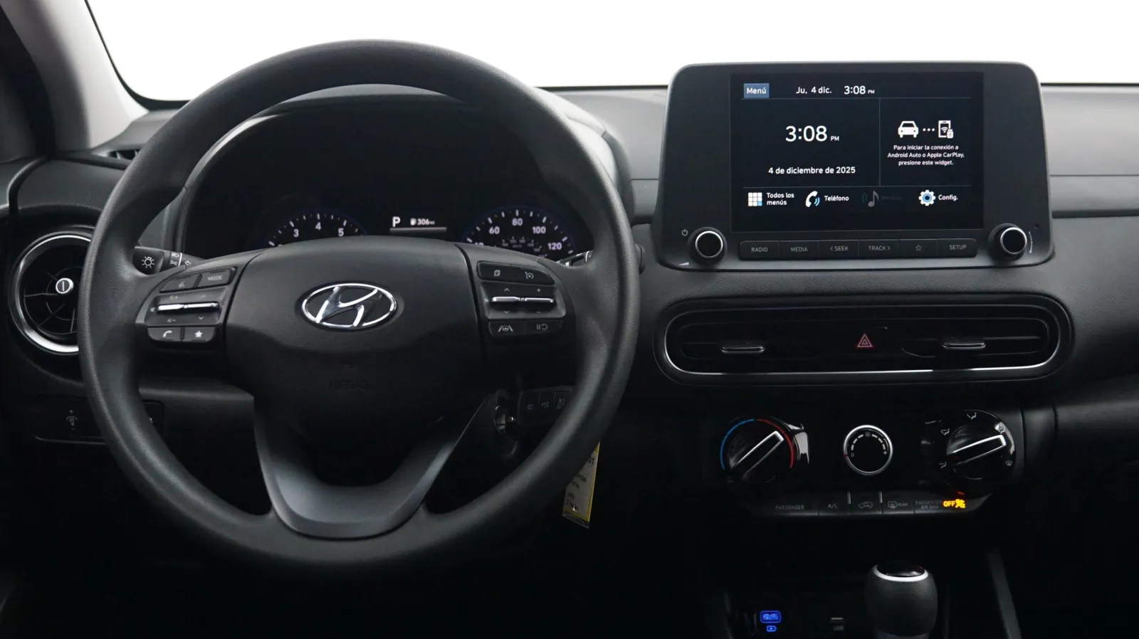 More photos of 2023 Hyundai KONA SE at Auto City, CA